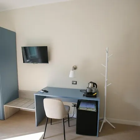 Colosseum Maison 招待所